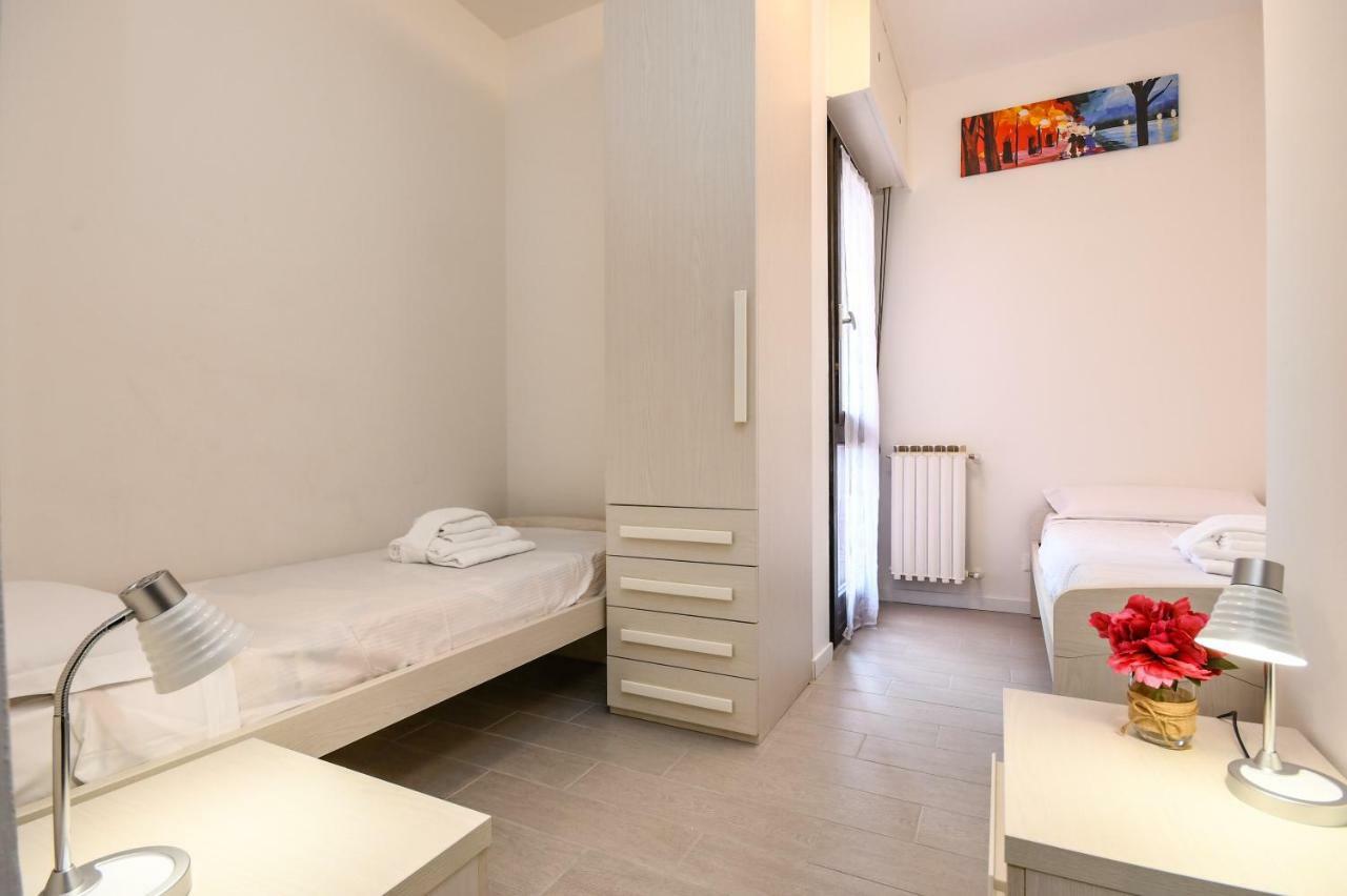 Holiday Sirmione Apartments מראה חיצוני תמונה