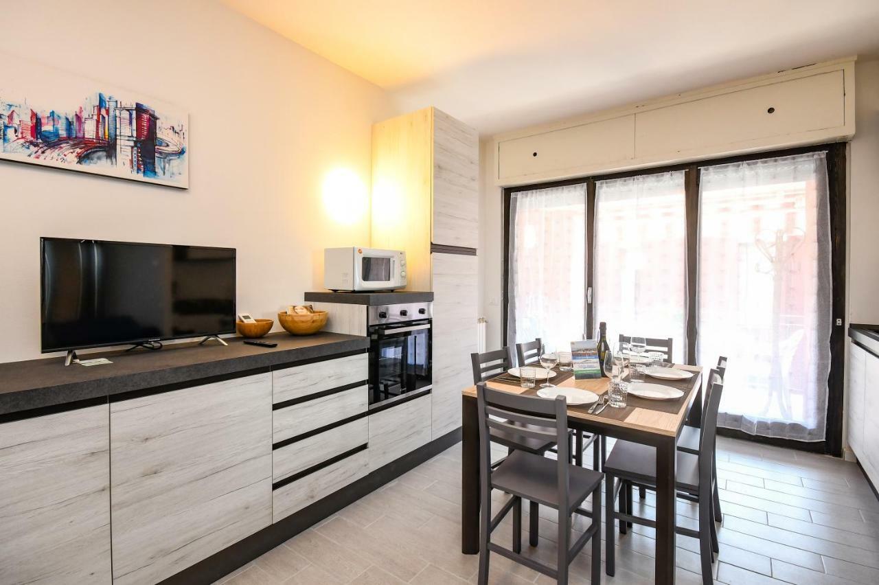 Holiday Sirmione Apartments מראה חיצוני תמונה